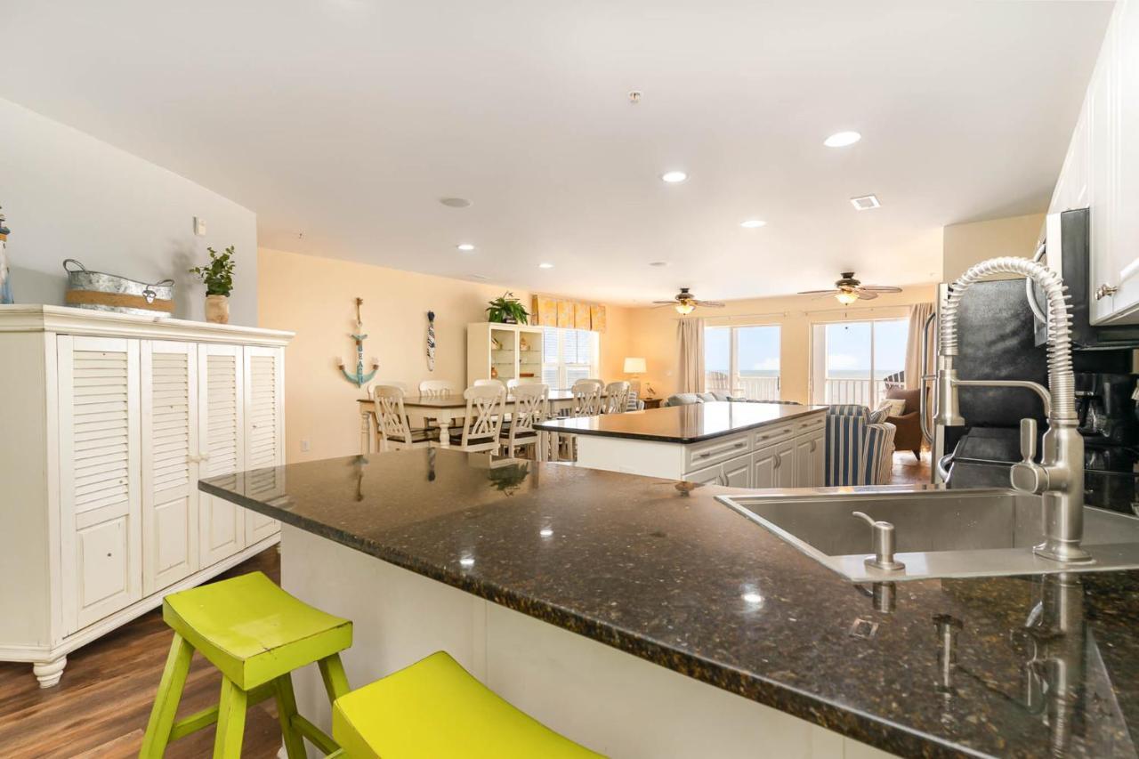 Spacious Penthouse Ocean Front 7 Bedroom Condo - Ambassador Villas Unit 401 Myrtle Beach Exterior photo