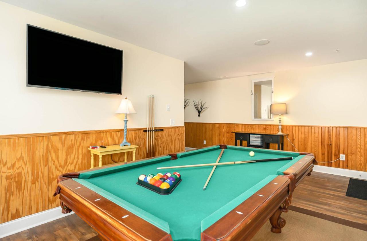 Spacious Penthouse Ocean Front 7 Bedroom Condo - Ambassador Villas Unit 401 Myrtle Beach Exterior photo