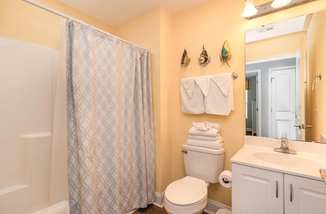 Spacious Penthouse Ocean Front 7 Bedroom Condo - Ambassador Villas Unit 401 Myrtle Beach Exterior photo